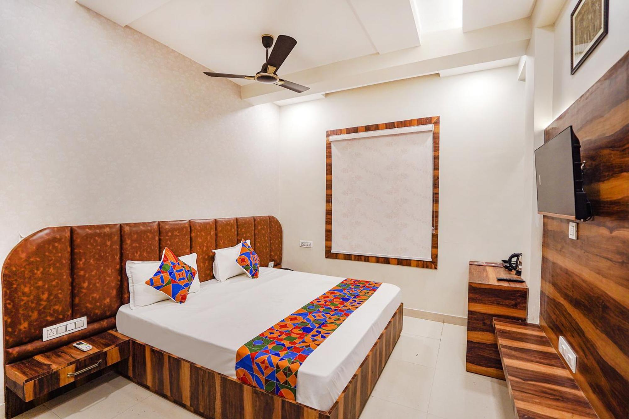 Fabhotel Ts Inn Faithfulganj Exteriér fotografie