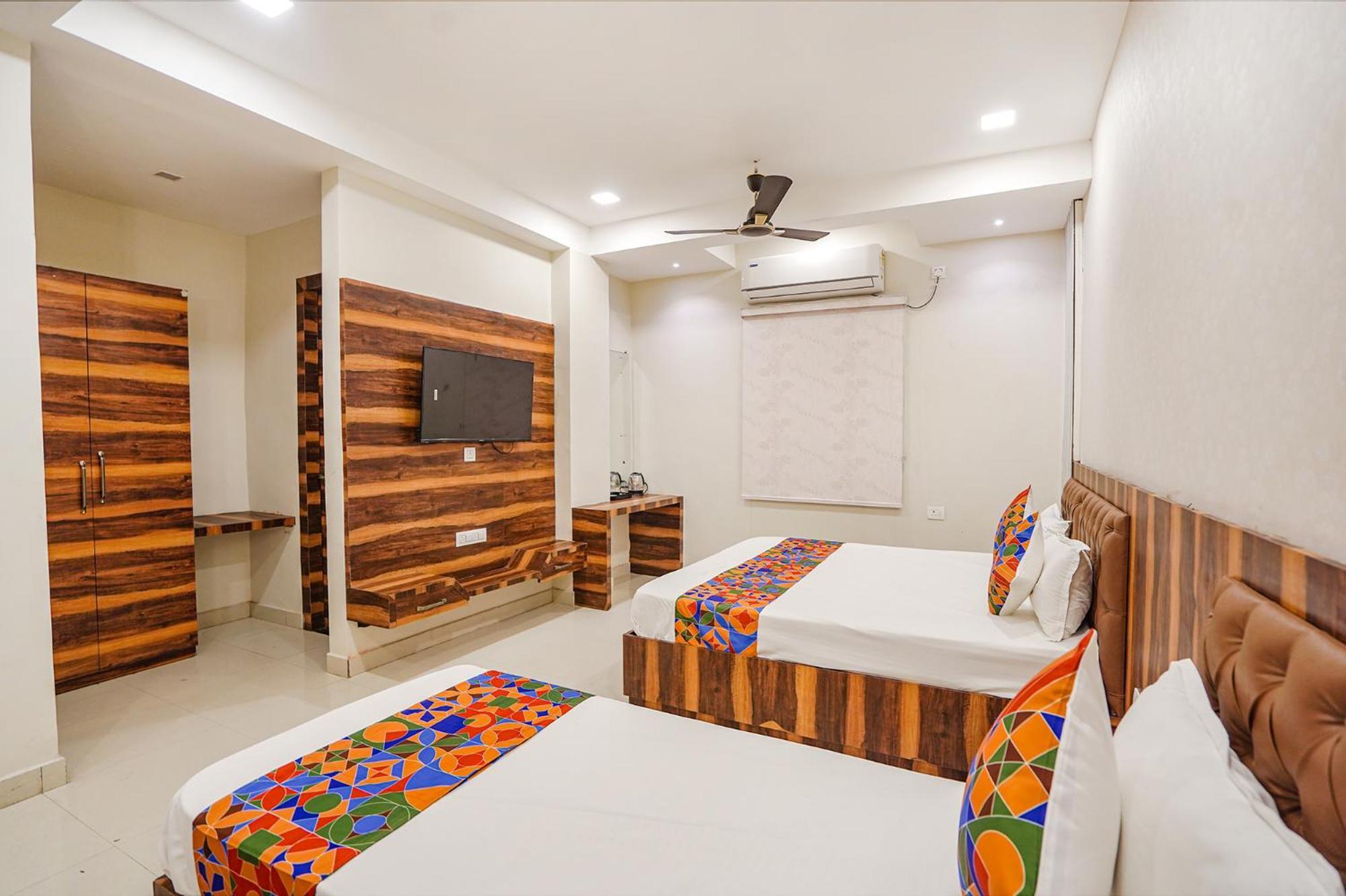 Fabhotel Ts Inn Faithfulganj Exteriér fotografie
